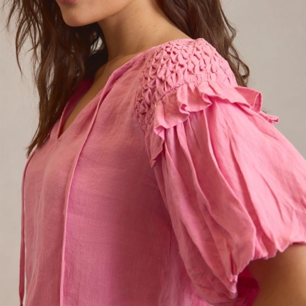 Self Contrast Smocked Linen Blouse - Picture 3 of 9